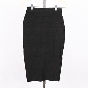 Ten Babaton Aritzia Women's Stretch Pencil Skirt SMALL Classic Black Minimalist